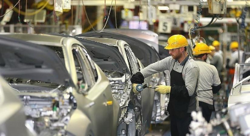 Tofaş ve Stellantis araç üretim sözleşmesi imzaladı