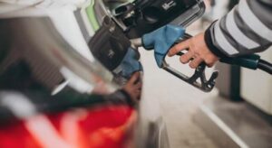 Akaryakıt soruşturmasında 3 tutuklama