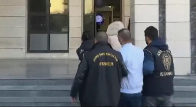 Firari çifte kelepçe: Yakalandılar!
