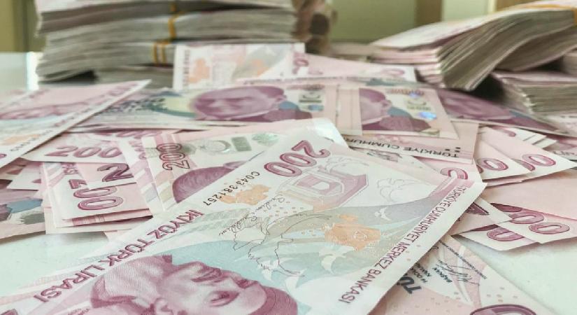 Kamu personeline 2026’da 4,9 trilyon lira ödeme yapılacak!