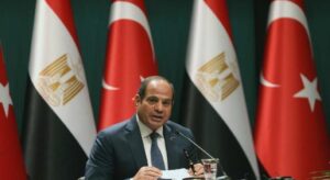 Sisi, Trump ile telefonda görüştü