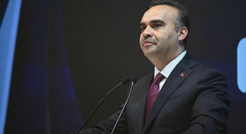 Bakan Kacır’dan Hırvatistan’daki uçak kazasında şehit olan pilot için başsağlığı mesajı