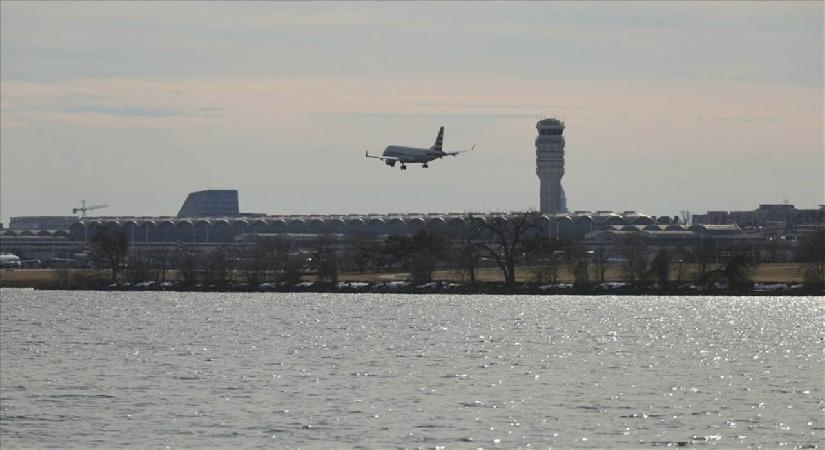 Havada panik! ABD’de yolcu uçağında bomba ihbarı yapıldı