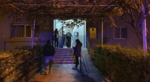 İlaçlattığı evinde ölü olarak bulundu