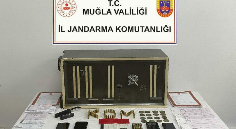 Muğla’da tefeci operasyonu: 4 gözaltı