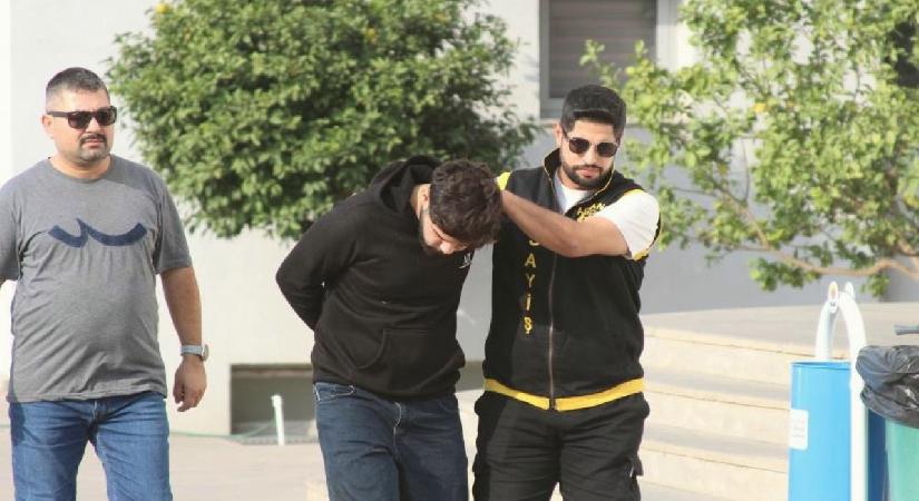 Parkta bıçaklandı, intikamını ertesi gün silahla aldı