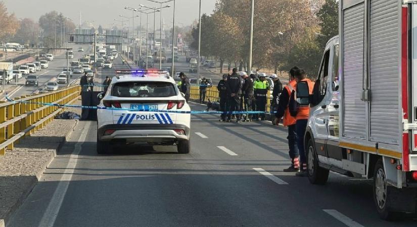 Tır ile motosiklet çarpıştı, üniversite öğrencisi motosikletli öldü