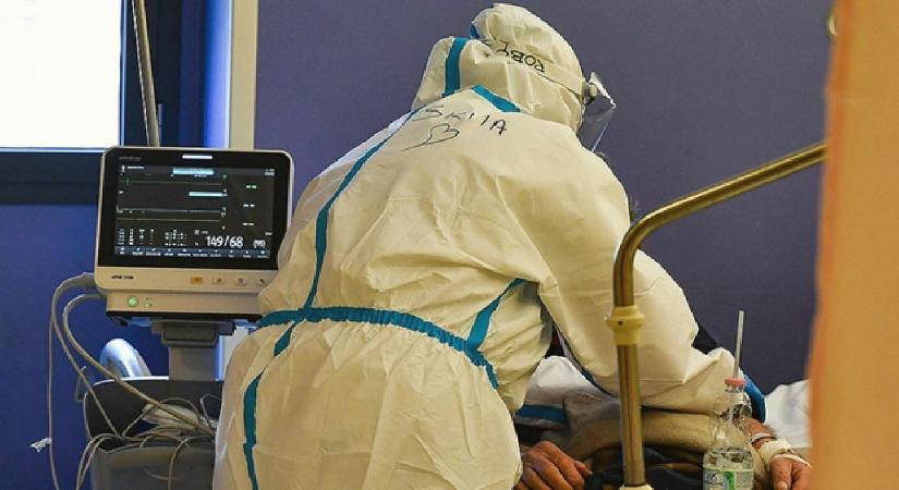 Trump desteğini kesti! DSÖ’den 2000 kişi işten çıkartılıyor