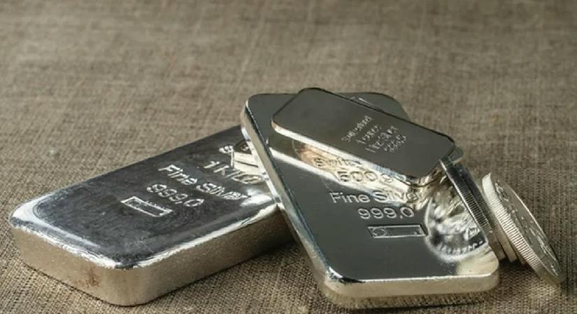 Altın ve gümüş fiyatları 2025’te sert yükseldi