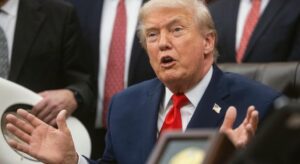 Epstein’le fotoğrafı basına bomba gibi düşmüştü! Trump ilk kez konuştu!