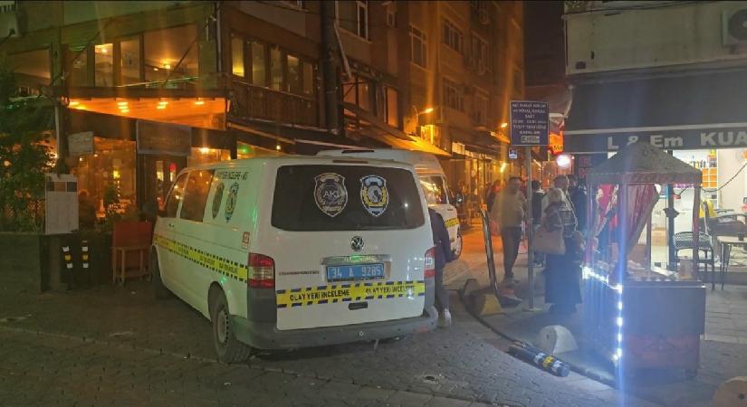 Kadıköy’de evde iki kişi ölü bulundu