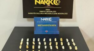 Midesinden 40 kapsül halinde 407 gram uyuşturucu çıktı