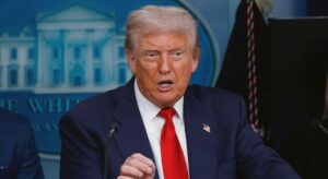 Trump’tan faiz çıkışı! FED Başkanı’na uyarı