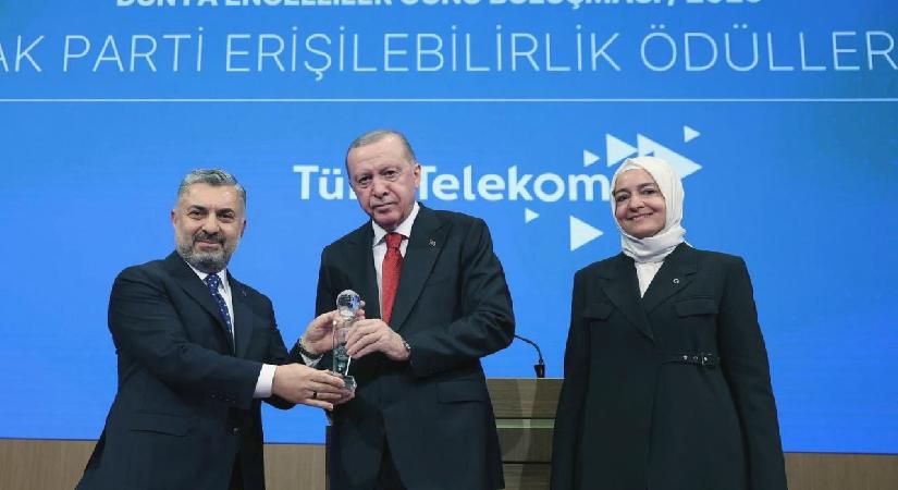 Türk Telekom, “Dijital Erişilebilirlik” ödülünü aldı