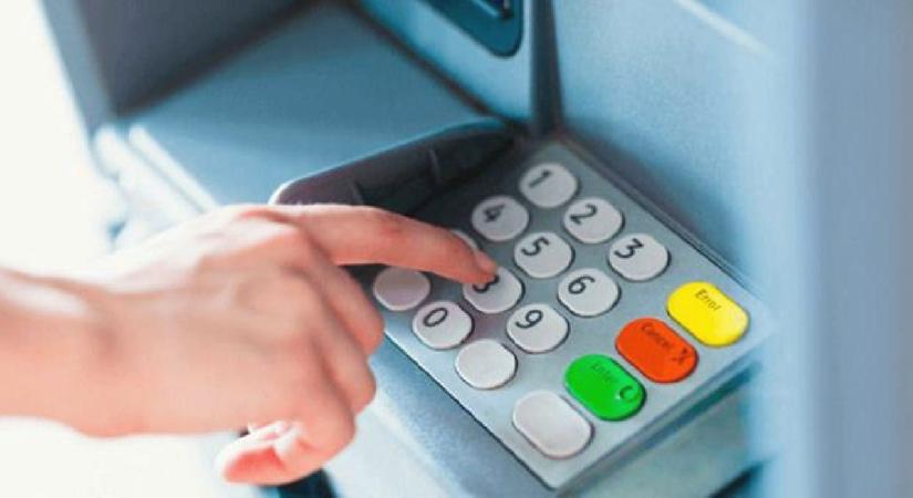 261 yıllık dev banka duyurdu: Şubeleri tek tek kapatıyorlar!