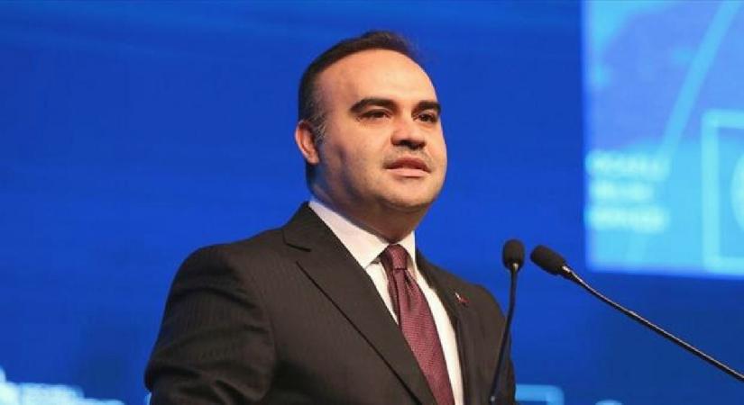Bakan Kacır’dan “geleceğin teknoloji yıldızları”na çağrı