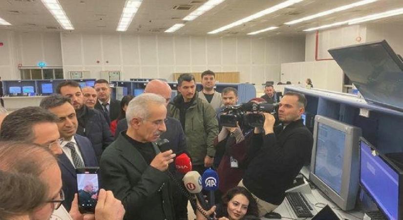 Bakan Uraloğlu: “2025 yılında 8 kez transit uçuş rekoru kırdık”