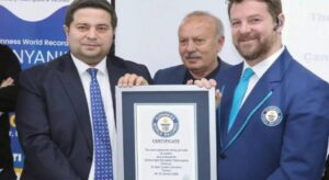 Dünyanın en pahalı bal satışı Türkiye’den! Guiness Rekorlar Kitabı’na girdi!