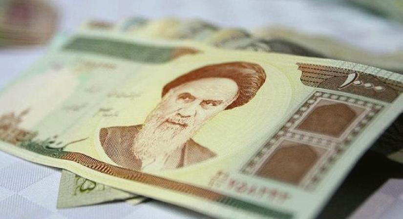 İran’da dolar ulusal para birimine karşı tarihin en yüksek seviyesine çıktı