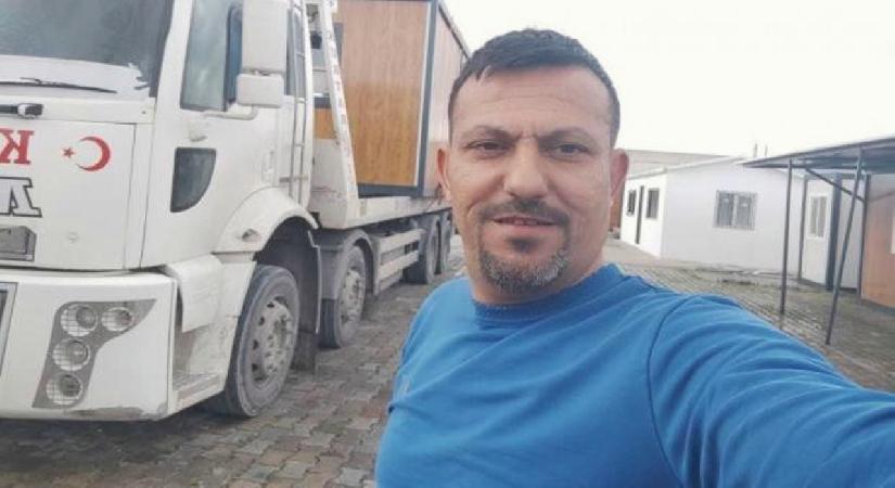 Manisa’da otomobil elektrik direğine çarptı: 1 ölü, 2 yaralı