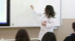 Öğretmen atama ve yer değiştirme yönetmeliği Resmi Gazete’de yayımlandı