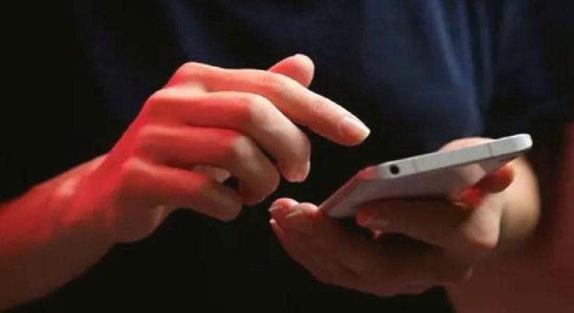 Okumadan tıklamayın: Telefonunuza sızıp ne var ne yok çalıyorlar!