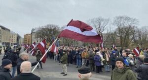 Rusça konuşmak yasaklandı! Yeni yılla birlikte yürürlüğe girdi!
