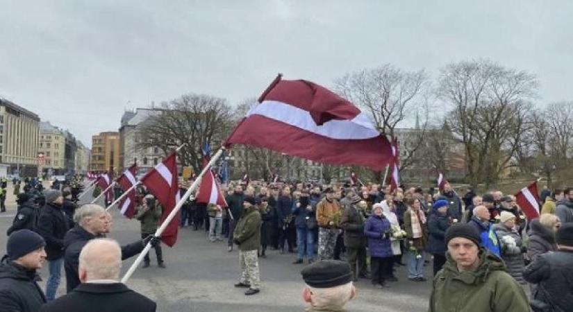 Rusça konuşmak yasaklandı! Yeni yılla birlikte yürürlüğe girdi!