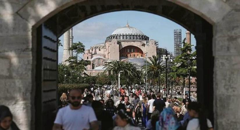 Yerli turist Ocak-Eylül 2025 döneminde 469 milyar TL harcadı