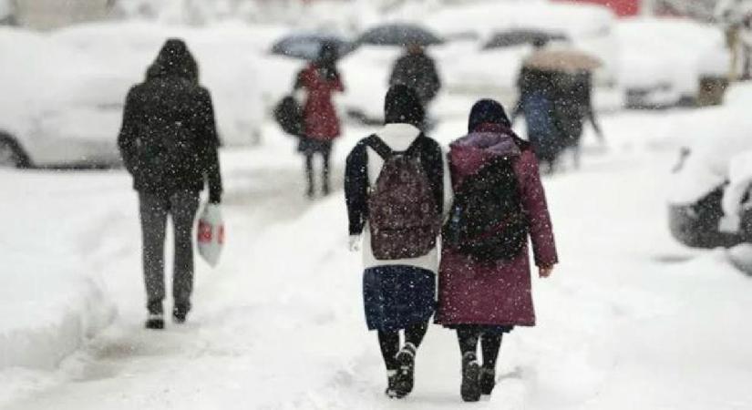 2 ilde eğitime kar engeli! Okullar tatil edildi