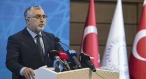 Bakan Işıkhan Generation Next Summit etkinliğinde konuştu