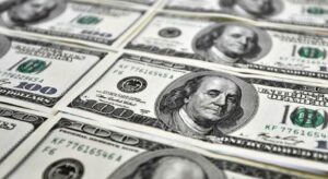 Dolar ve Euro’da günün ilk fiyatları! İşte rakamlar…