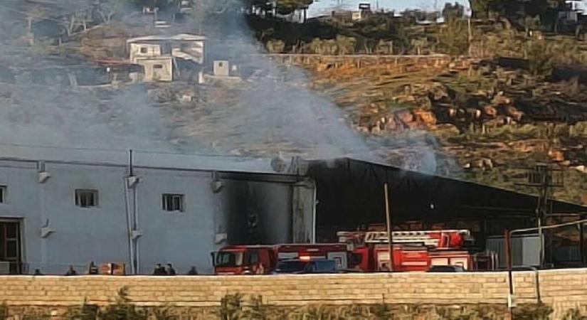 Gaziantep’te biber fabrikasında yangın
