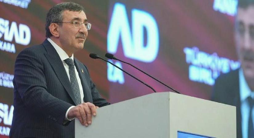 Yılmaz: Enflasyonda düşüş sürecek, finansal istikrar güçlenecek