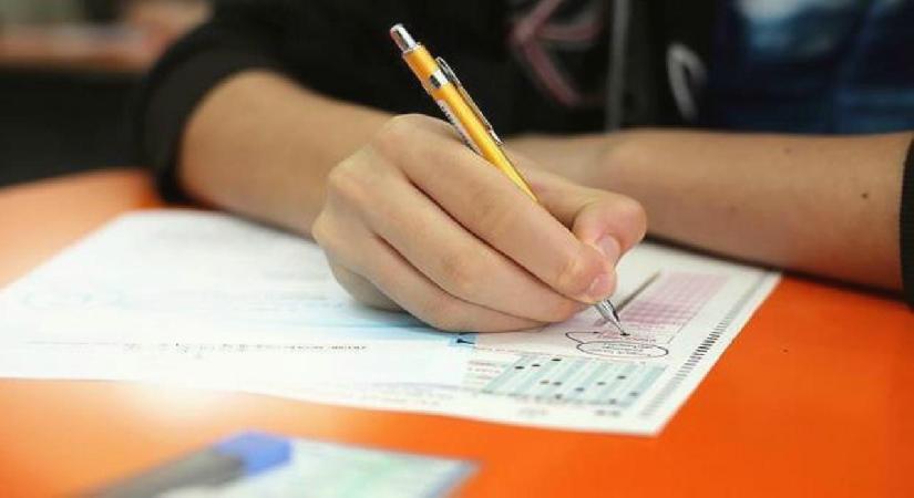 113 bini aşkın aday ter döktü… Yükseköğretim Kurumları Yabancı Dil Sınavı yapıldı