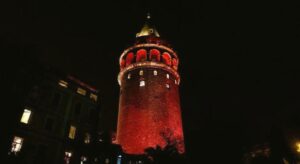 Galata Kulesi 26 Mart’ta Multipl Miyelom farkındalığı için kırmızıya bürünecek