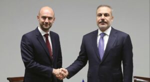 Bakan Fidan, Fransız mevkidaşı Barrot ile görüştü