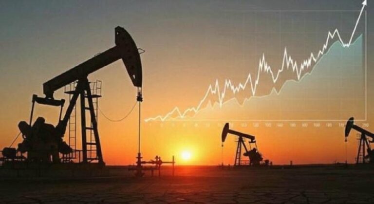 Brent petrolün varili 98,38 dolardan işlem görüyor
