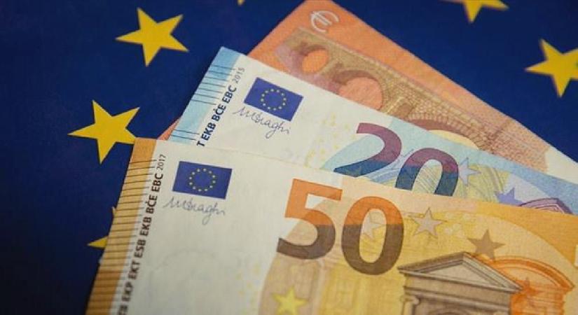 Dolar ve Euro’da günün ilk fiyatları!