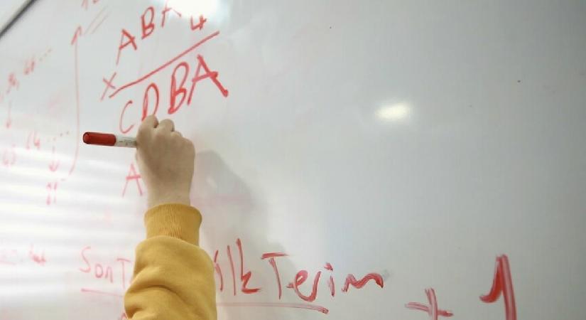 Kıtaları birleştiren sınıflar: Uluslararası imam hatiplerde rekor başvuru