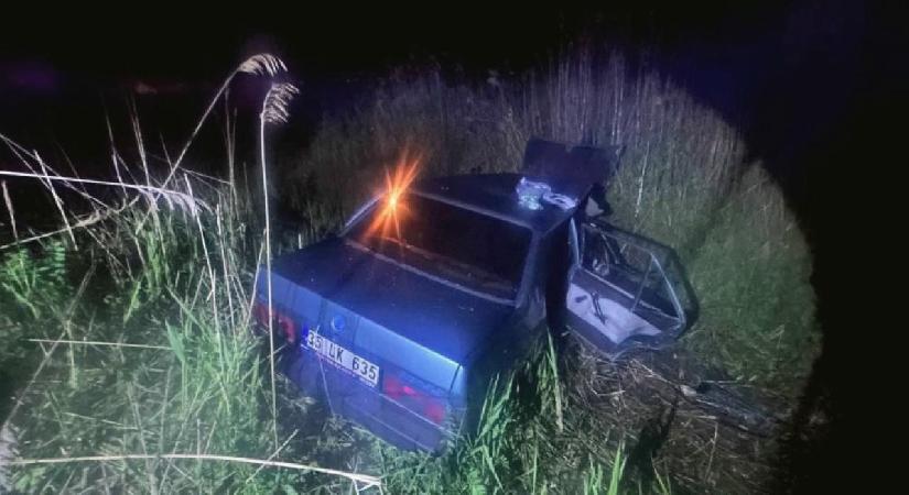 Manisa’da otomobil kanala uçtu: 2 ölü, 5 yaralı