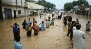 Pakistan’da can kaybı 40’a ulaştı! 15 kişi mahsur kaldı