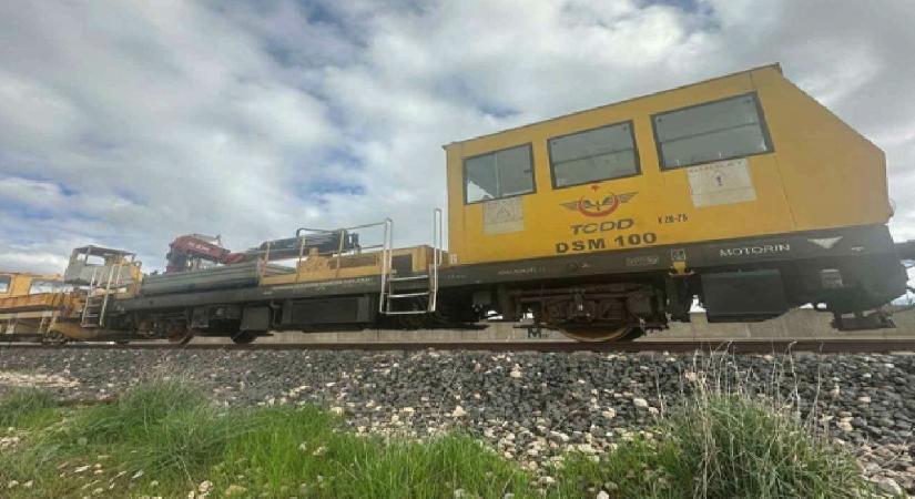 Suriye sınırındaki 350 kilometrelik hat, tren trafiğine açıldı