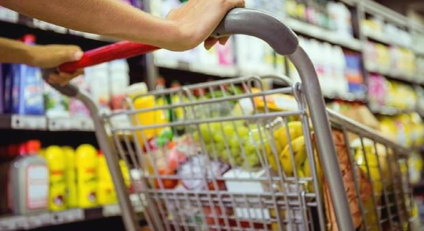 Ünlü market zincirinde deprem: 1250 personel işten çıkarılacak!