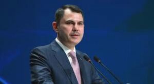 3 aylık evliyken evlerini kaybetmişlerdi! Bakan Kurum’dan anlamlı paylaşım