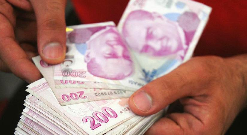 Emeklilerin ikramiye ve aylık ödemeleri bugün başlıyor