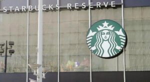 Starbucks 300 çalışanını işten çıkarıyor