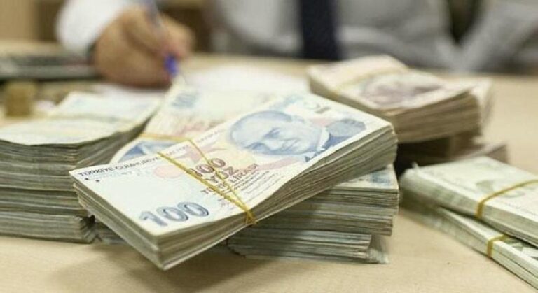 Tatil için yollara düşen milyonlarca vatandaşı şoke eden tarife! Fiyatlar fırladı