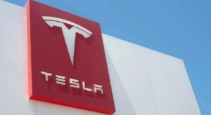 Tesla duyurdu! Türkiye’de sarj fiyatlarına zam geldi