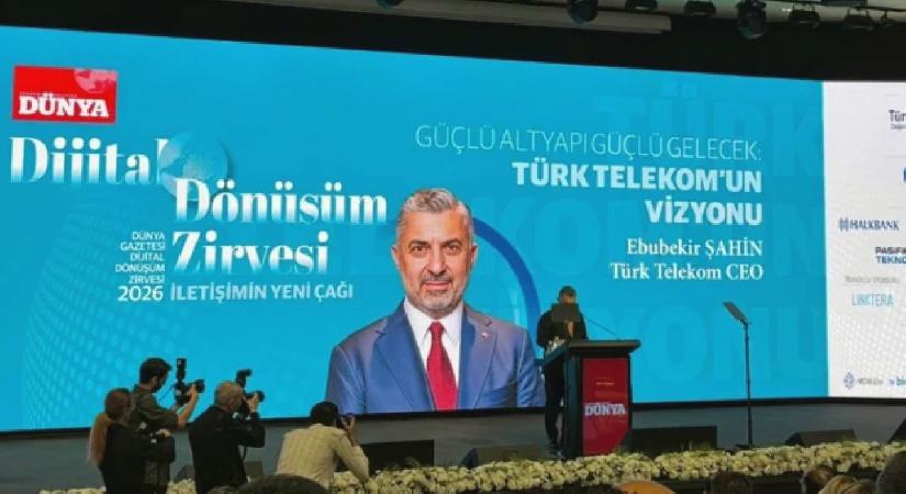 Türk Telekom CEO’su Ebubekir Şahin “DÜNYA Dijital Dönüşüm Zirvesi 2026″da konuştu